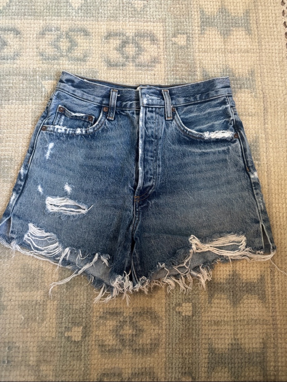 Agolde High-Waist Distressed Denim Shorts - Blue